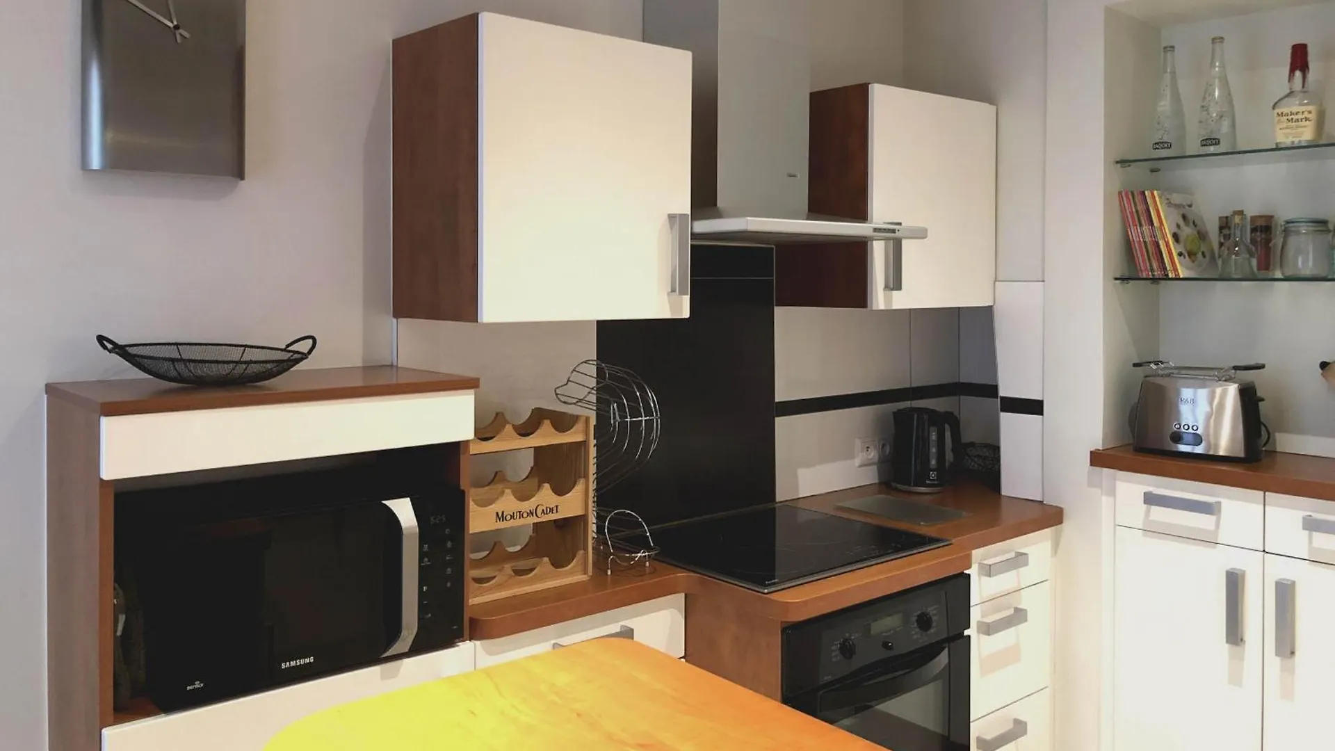 Rue Du Faubourg Saint Honore - Paris 8 Apartman